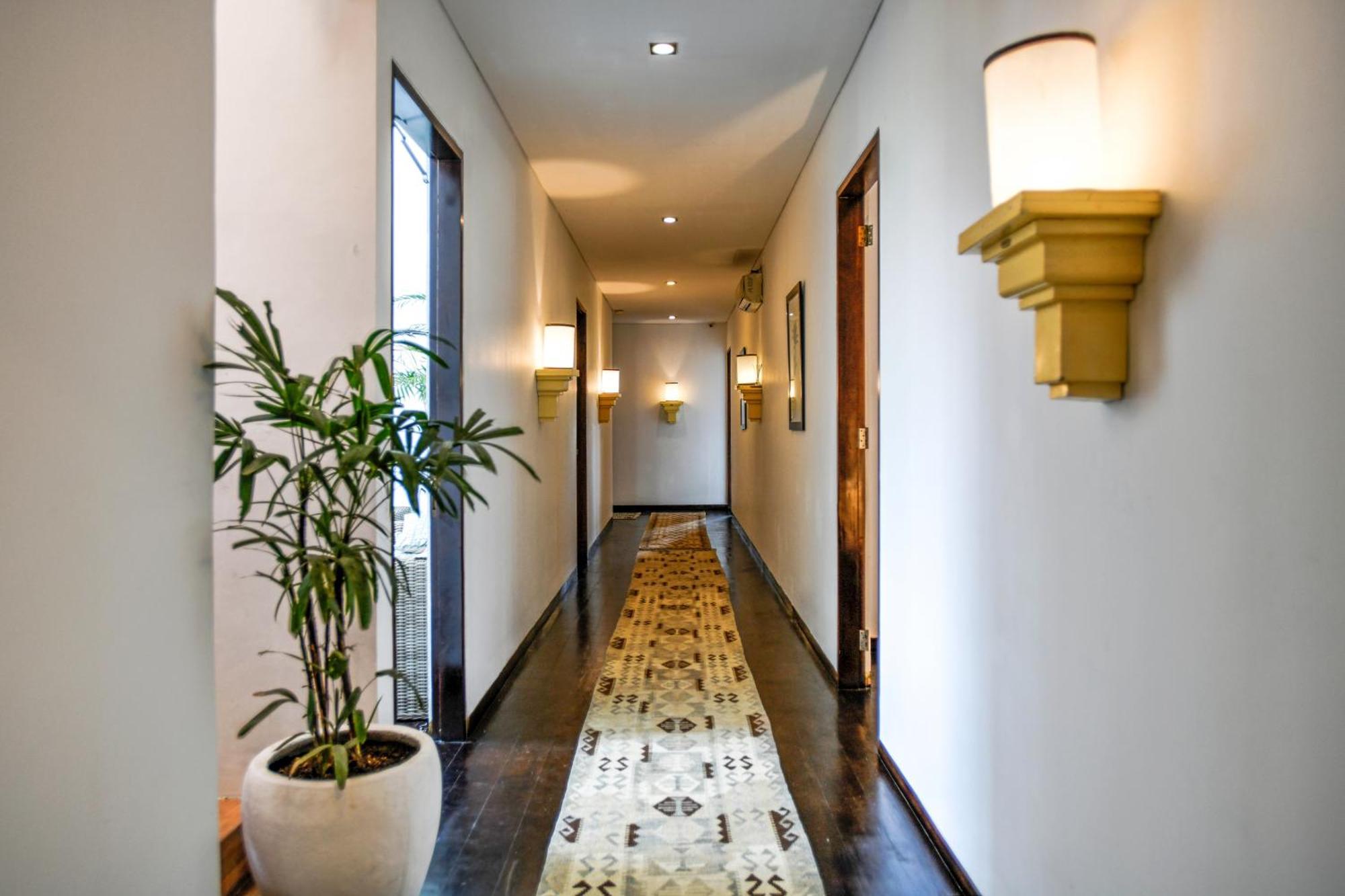 Melo Suites Hotel Seminyak Dış mekan fotoğraf
